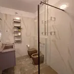 Doris Вилла Лацизе