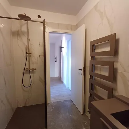 Vila Doris Lazise